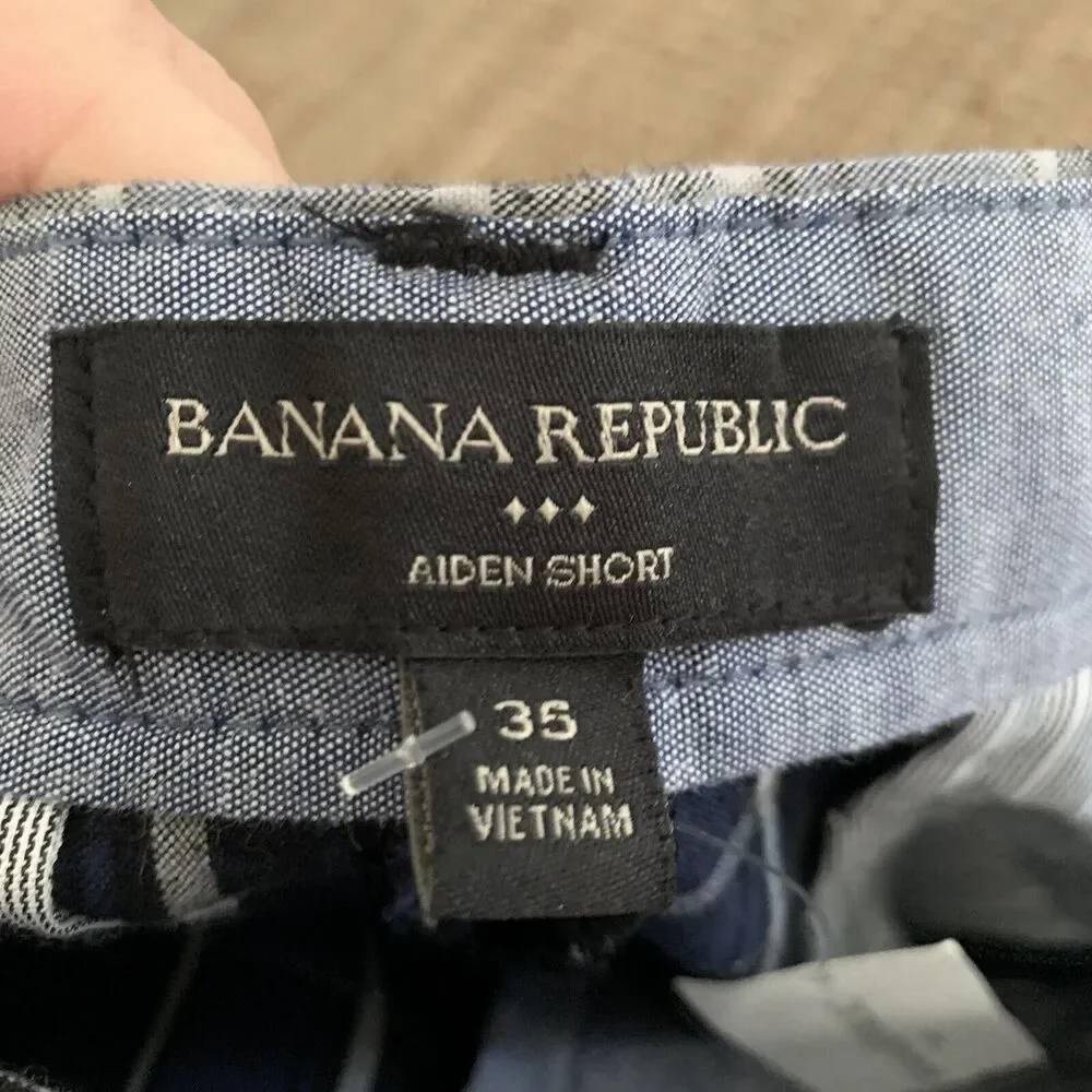 Banana Republic Aiden Short Slim Fit Blue Plaid Flat Front Mens 35 10” Ins NEW